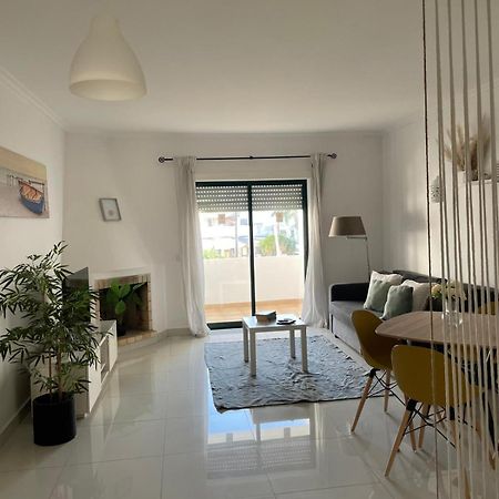 Apartamento Encantador A 100M Da Praia Карвоейру Экстерьер фото